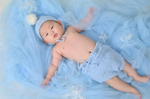 新野孕妇三个月肚子多大